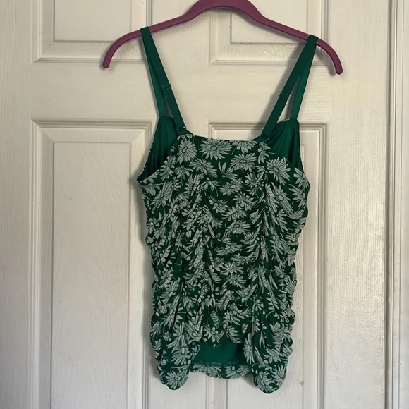 NWT Torrid green jacket Stretch Mesh Cropped Shirred Cami Top - Picture 6 of 9